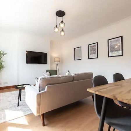 Metropolitan - 2 Bed, Private Parking Apartment, Great Commercial Home From Home Stay! Southampton Exterior foto