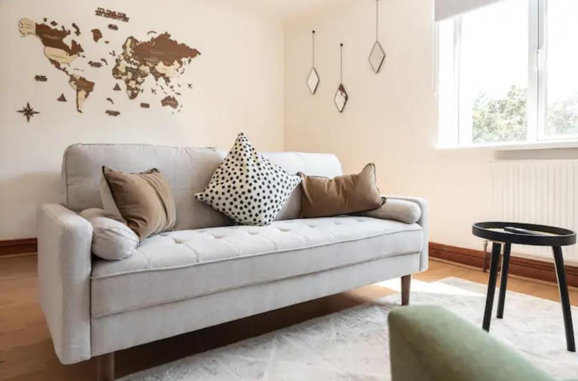 Metropolitan - 2 Bed, Private Parking Apartment, Great Commercial Home From Home Stay! Southampton Exterior foto